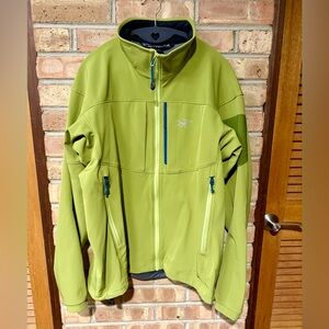 Arc'teryx Men's Gamma Jacket size L EUC “Twinleaf” color
